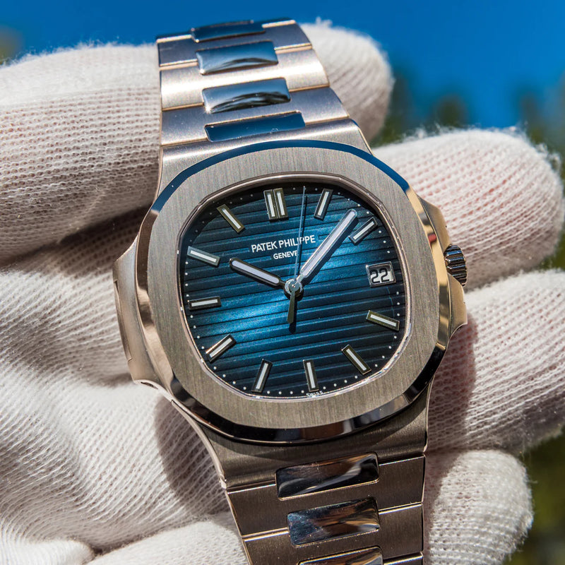 Relógio Patek Philippe Nautilus 5811/1G