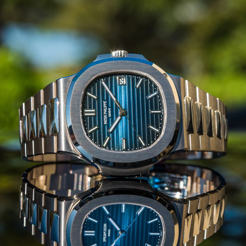 Relógio Patek Philippe Nautilus 5811/1G